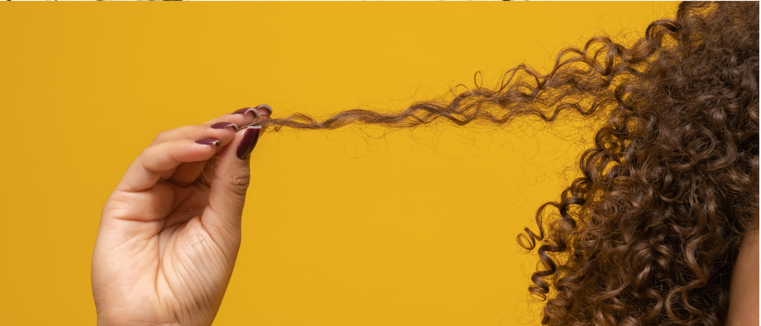 Diferentes tipos de cabello ondulado y rizado