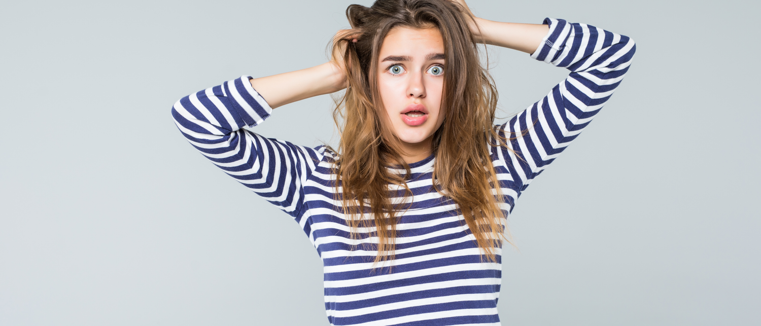 Conoce los diferentes tipos de caspa que puede aparecer - PYT | Resaltamos Tu Belleza a través De Tu Cabello