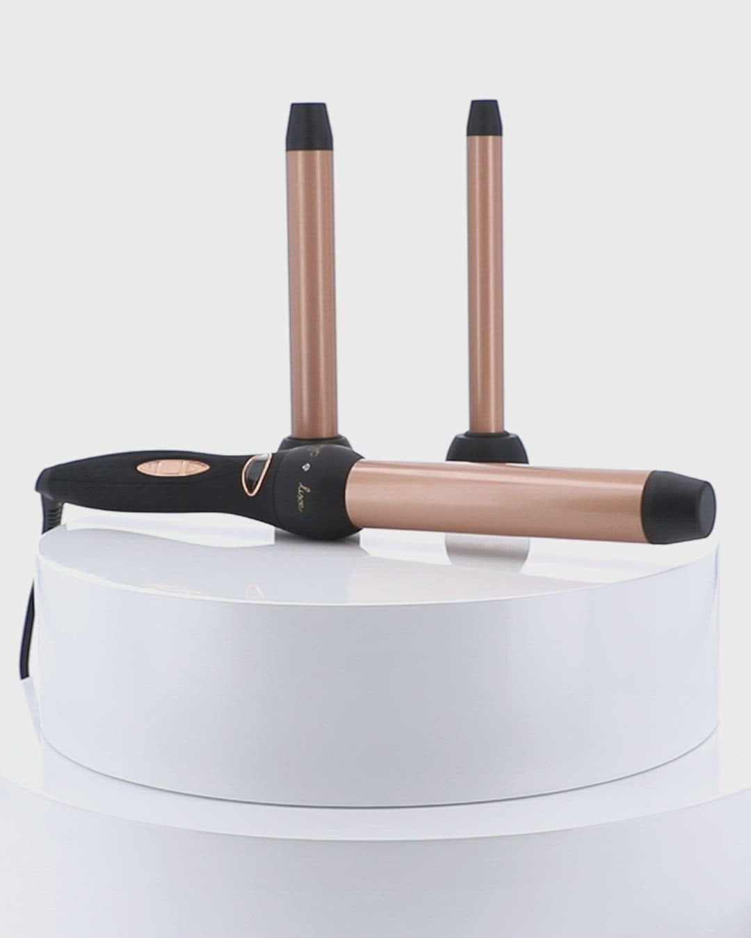 Cargar vídeo: accesorios para el cabello, rizadores de pelo, y planchas para el cabello